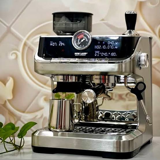 اسپرسوساز حرفه ای با آسیاب Newland مدل 3128SS